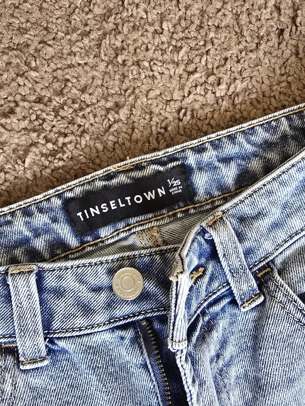 Tinseltown Light Wash Distressed Women's Jeans